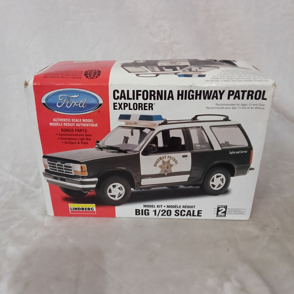 Lindberg California Highway Patrol Ford Explorer 1/20 Scale Model Kit 72586